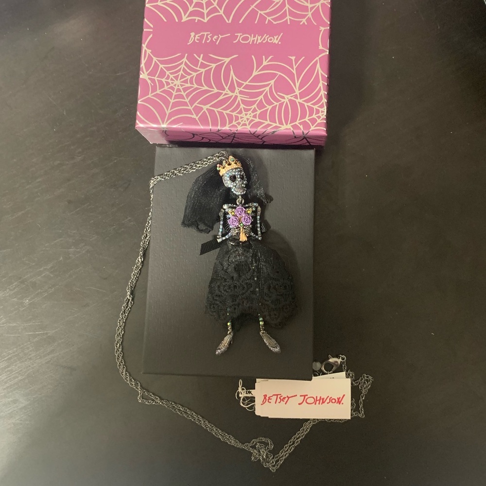 Betsey Johnson skeleton bride necklace